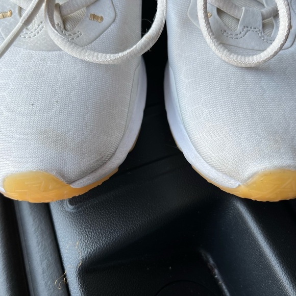 Nike Legend Essentials White and Gold Sneakers Women’s 7 - Picture 6 of 9